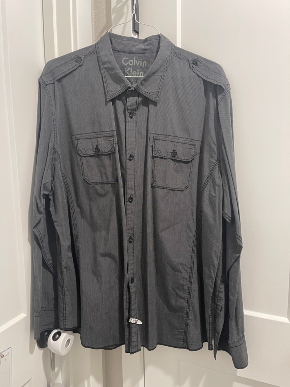 CALVIN KLEIN MENS BUTTON UP SHIRT - 2XL